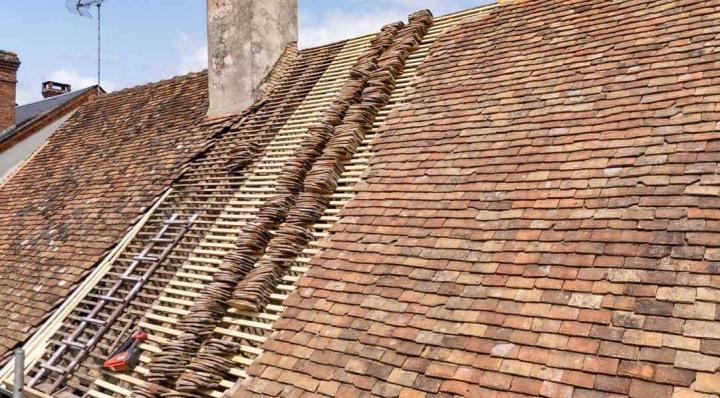 Travaux d’entretien de toiture Bourges